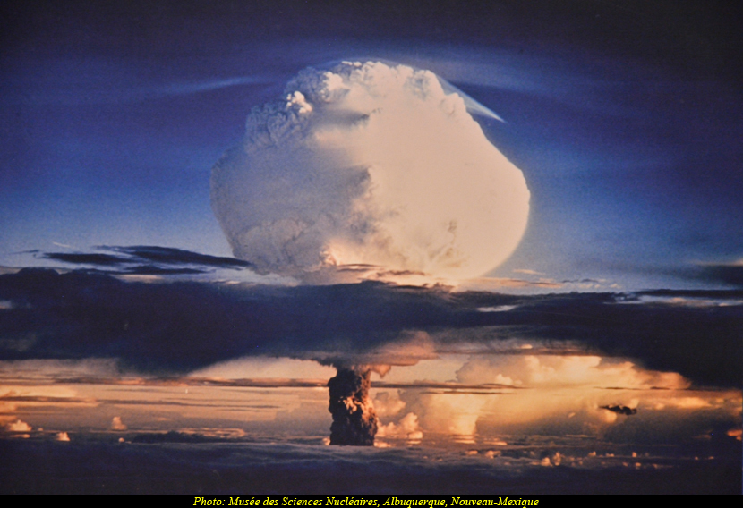 Photo d'un test nucléaire, Musée des Sciences Nucléaires, Albuquerque Nouveau-Mexique
